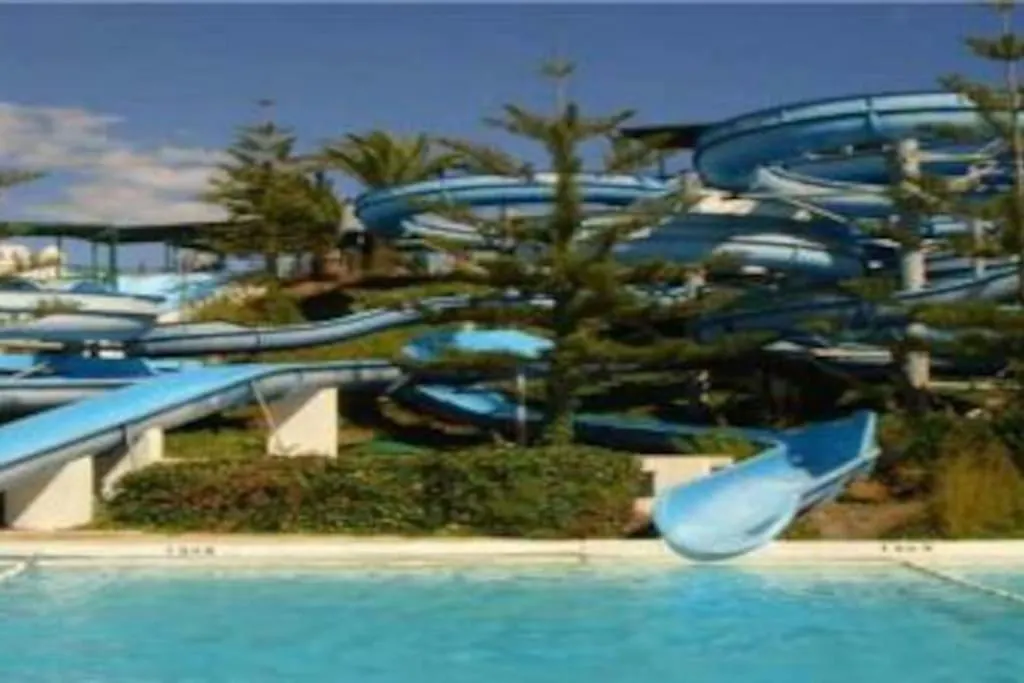 Apartment Apartamento En Fuengirola Con Parking Y Piscina. Spain