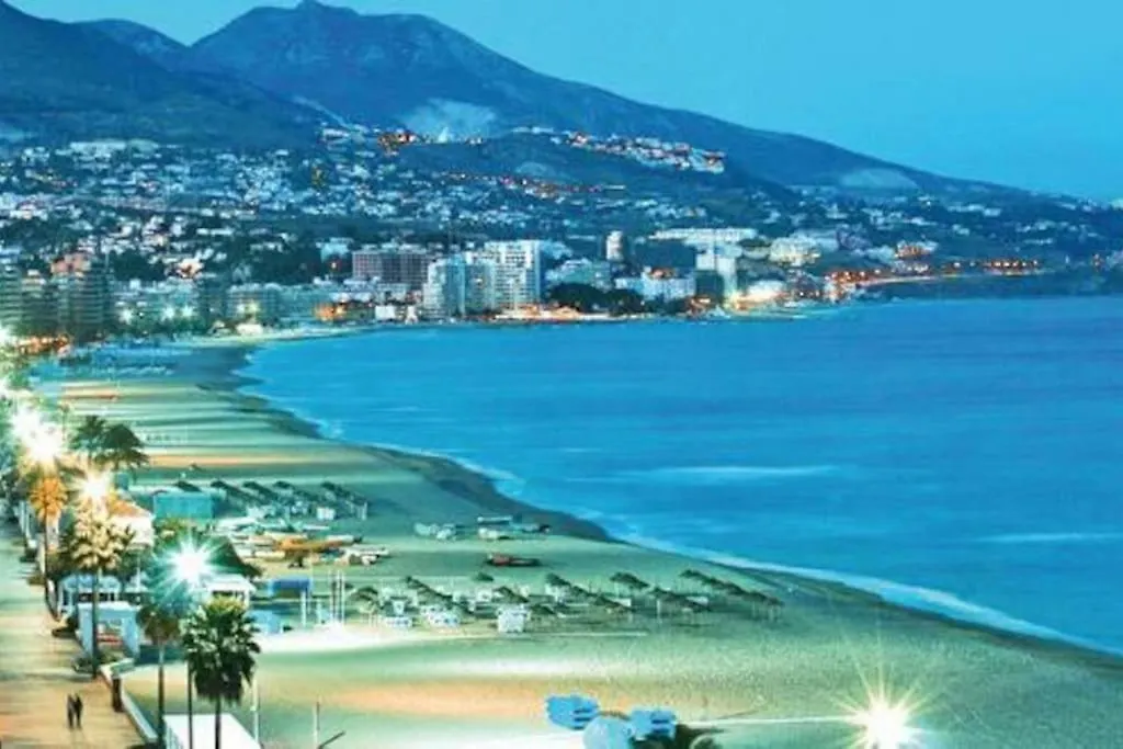 Apartamento En Fuengirola Con Parking Y Piscina. Apartment